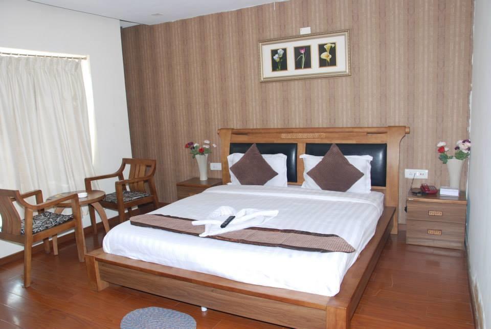 Hotel Akash Sarovar Purulia Exteriör bild