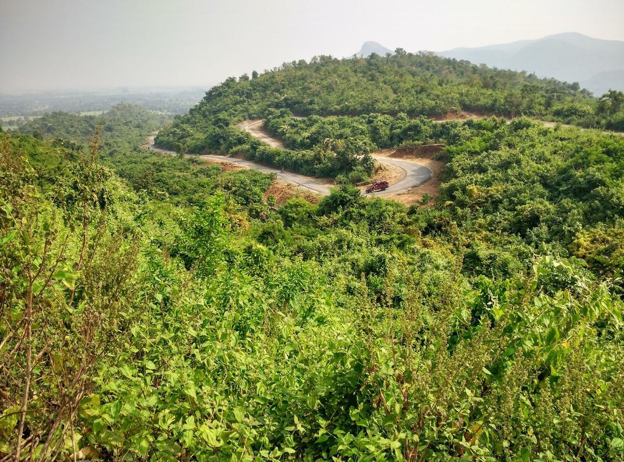 Hotel Akash Sarovar Purulia Exteriör bild